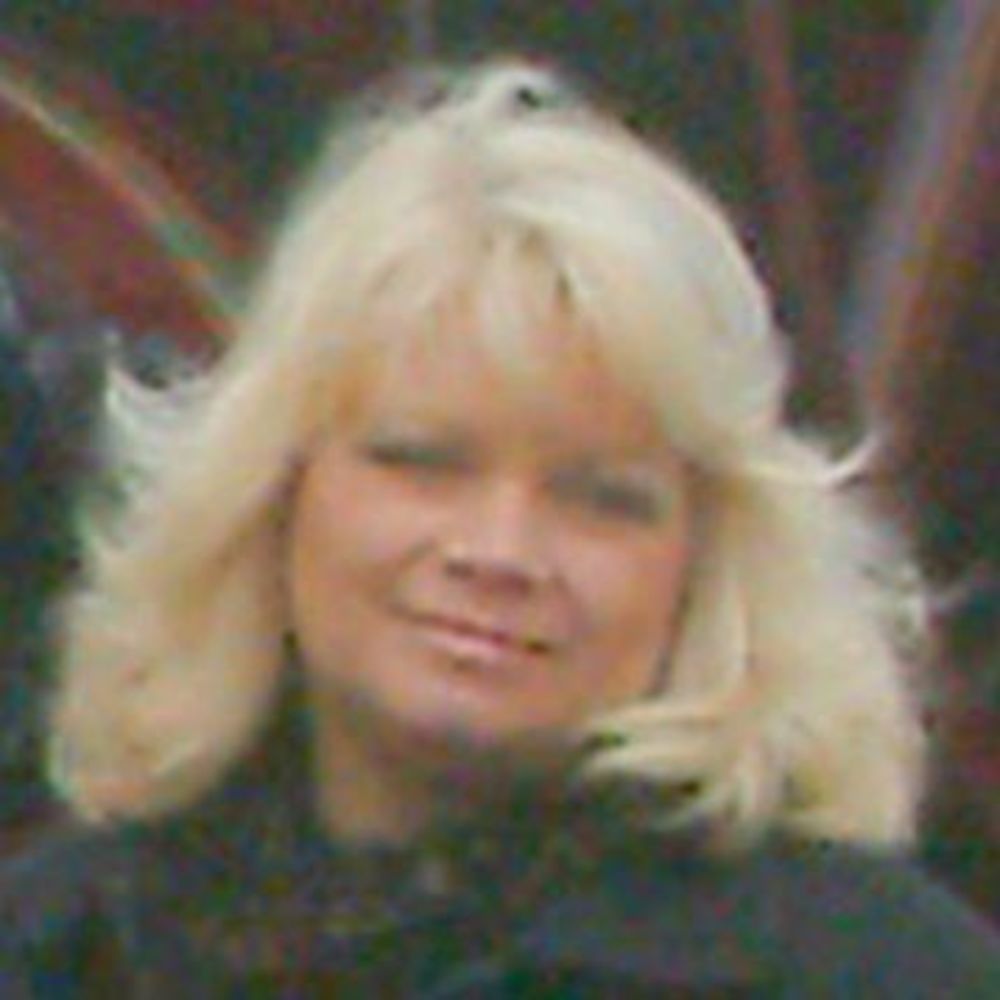 Meet your Posher, Deborah